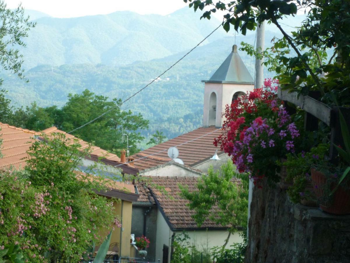 Il Poggio Di Traverde Pontremoli Luaran gambar