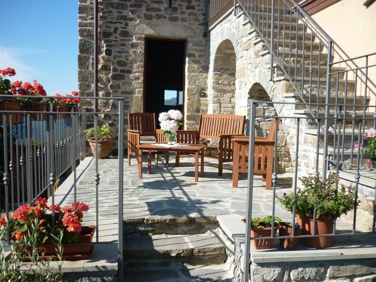 Il Poggio Di Traverde Pontremoli Luaran gambar